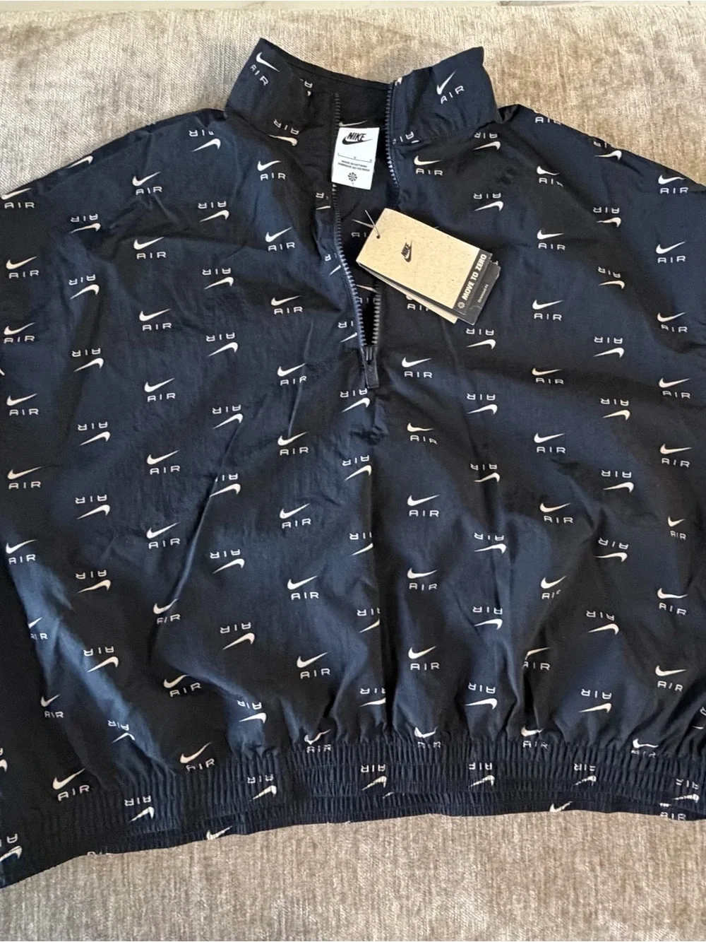 Nike Air Women’s Woven Tracksuit Set Jacket + Jogger Pants Black/White NWT